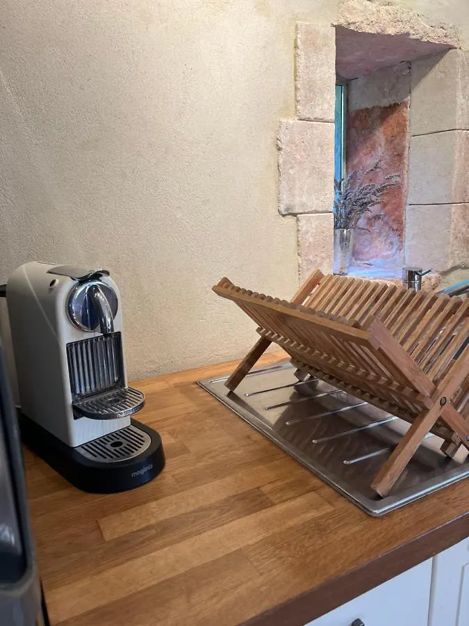 Holiday home Maison De Charme Dans Domaine 17Eme Tarascon