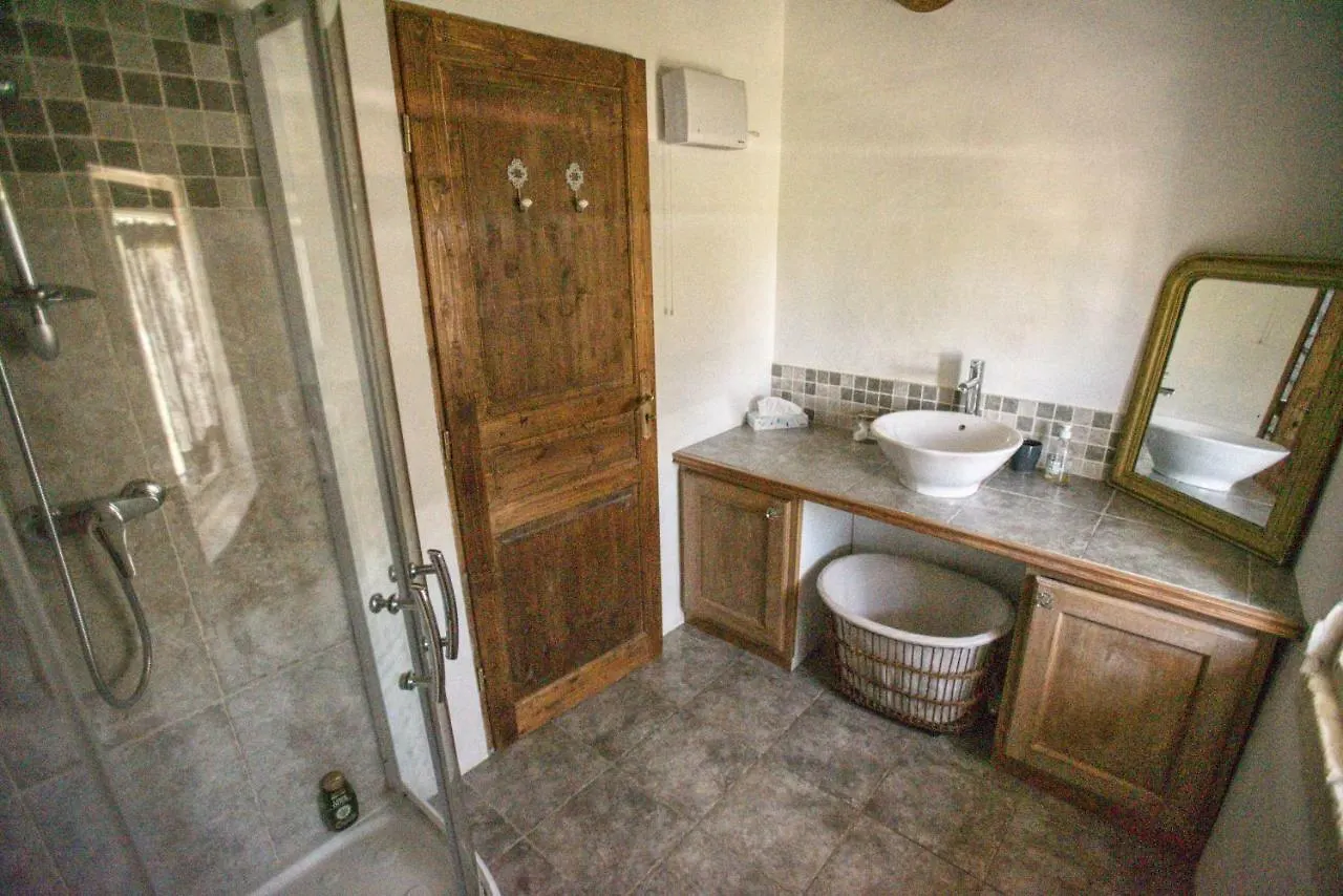 Maison De Charme Dans Domaine 17Eme Tarascon Holiday home